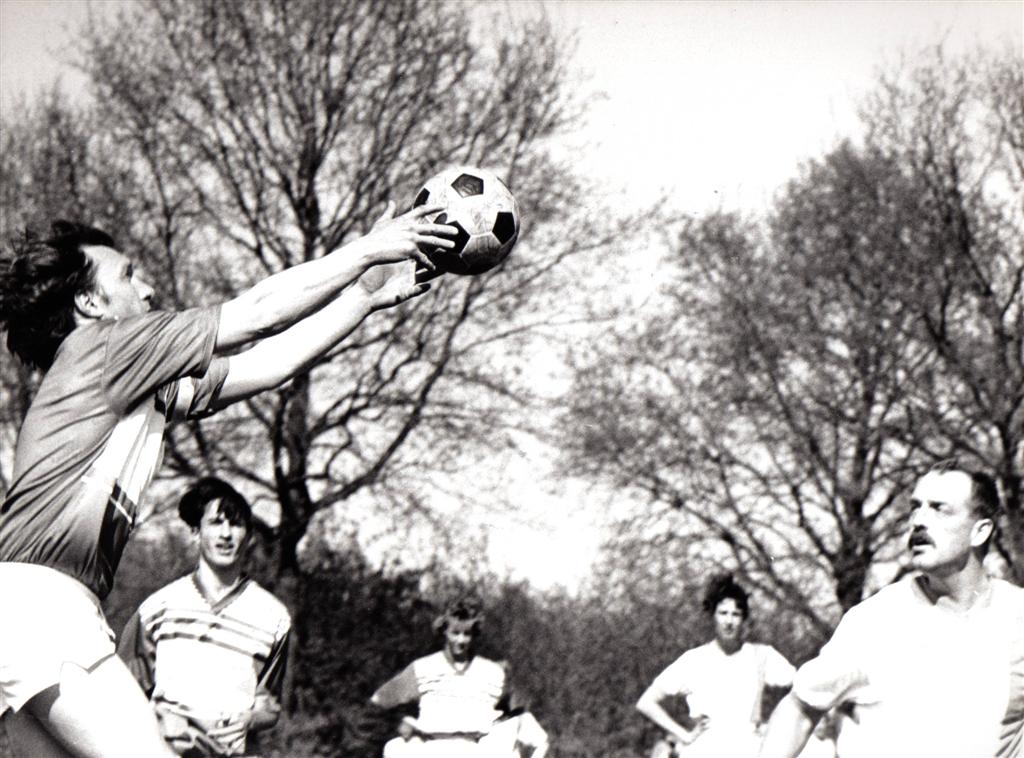 april_1990 (Large).jpg